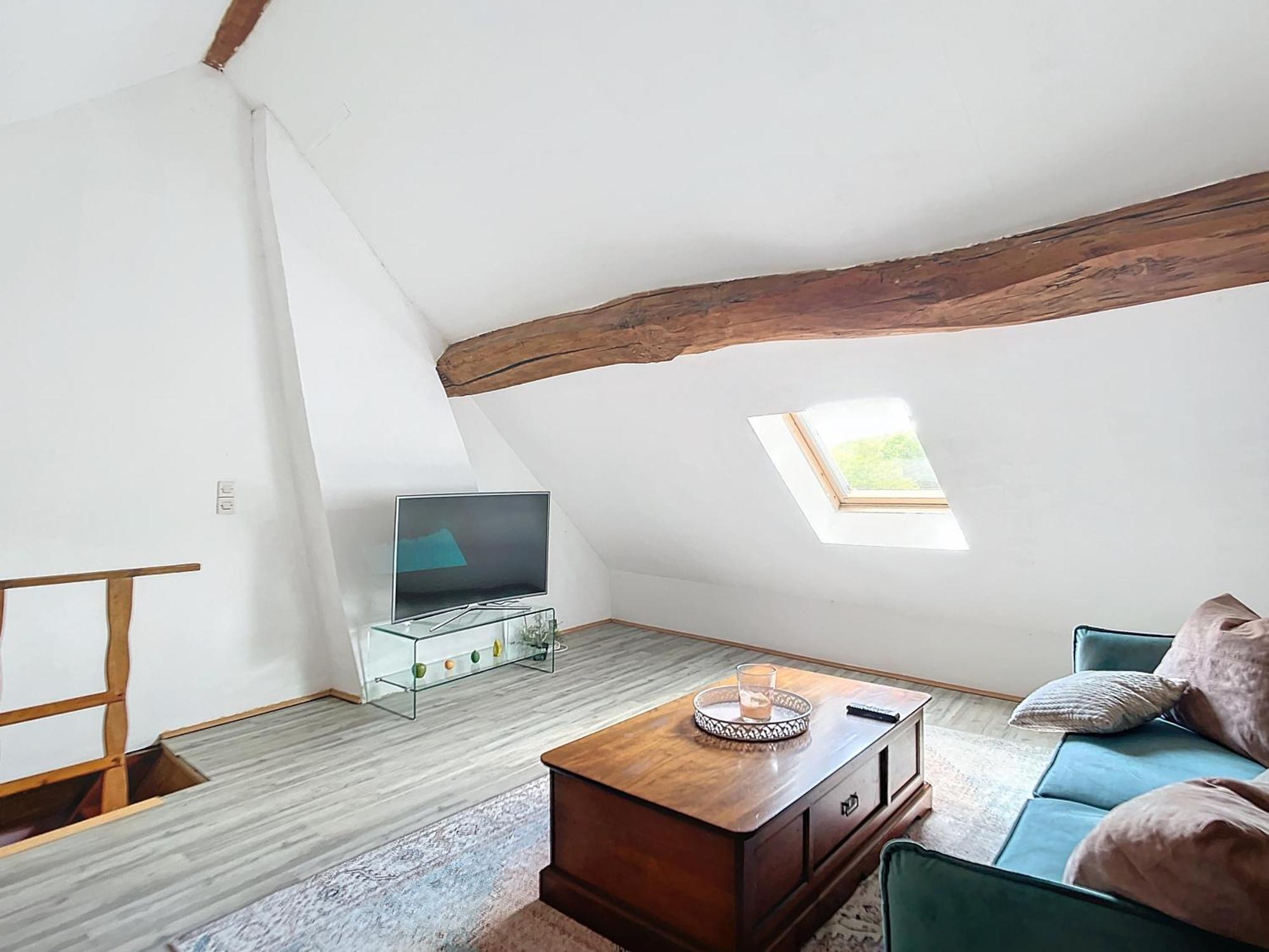 Charmante Maison Joux-la-Ville Extérieur photo